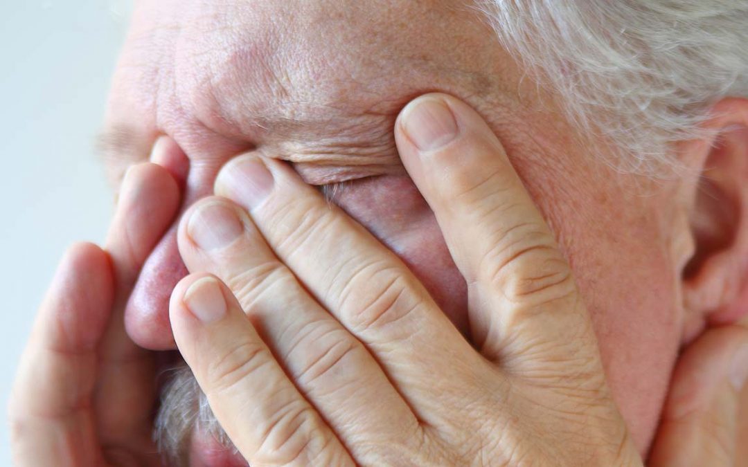 头痛鼻涕有血丝是什么原因,用力拧鼻涕会有血丝是什么原因