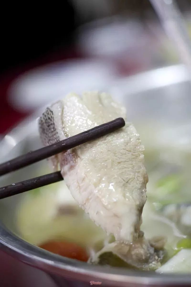 我们跟着本地人吃完这十家店，做了一份最靠谱的三亚美食线路