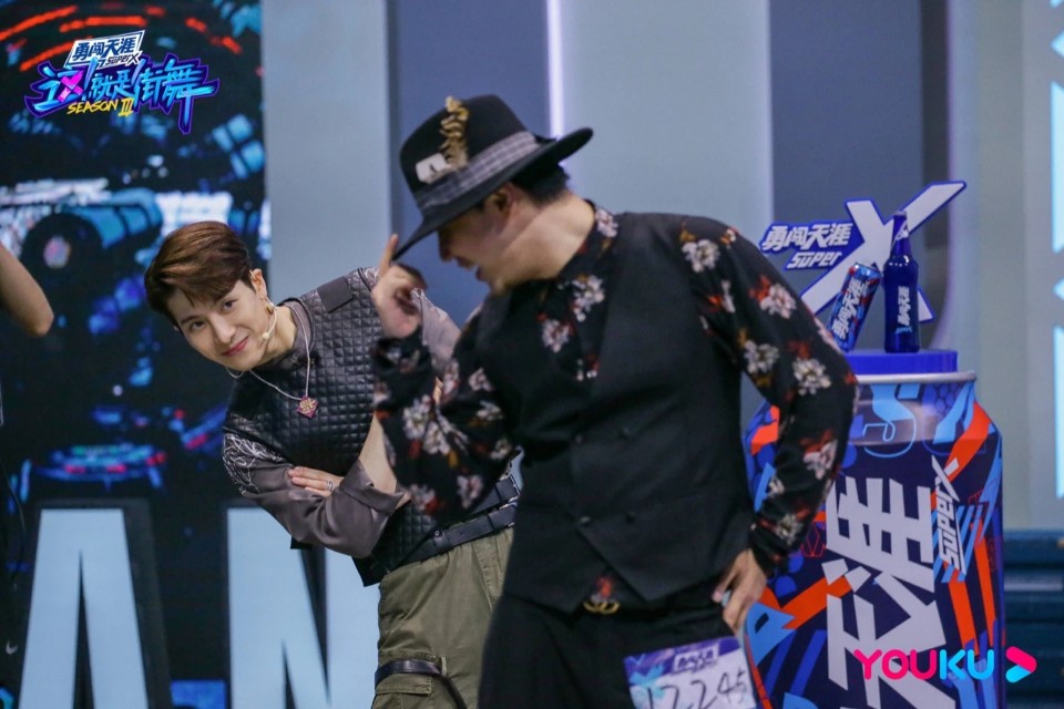 这就是街舞总导演陆伟会跳街舞吗,街舞导演陆伟资料