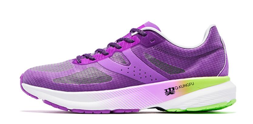 亚瑟士跑鞋和国产跑鞋,耐克跑鞋和国产跑鞋