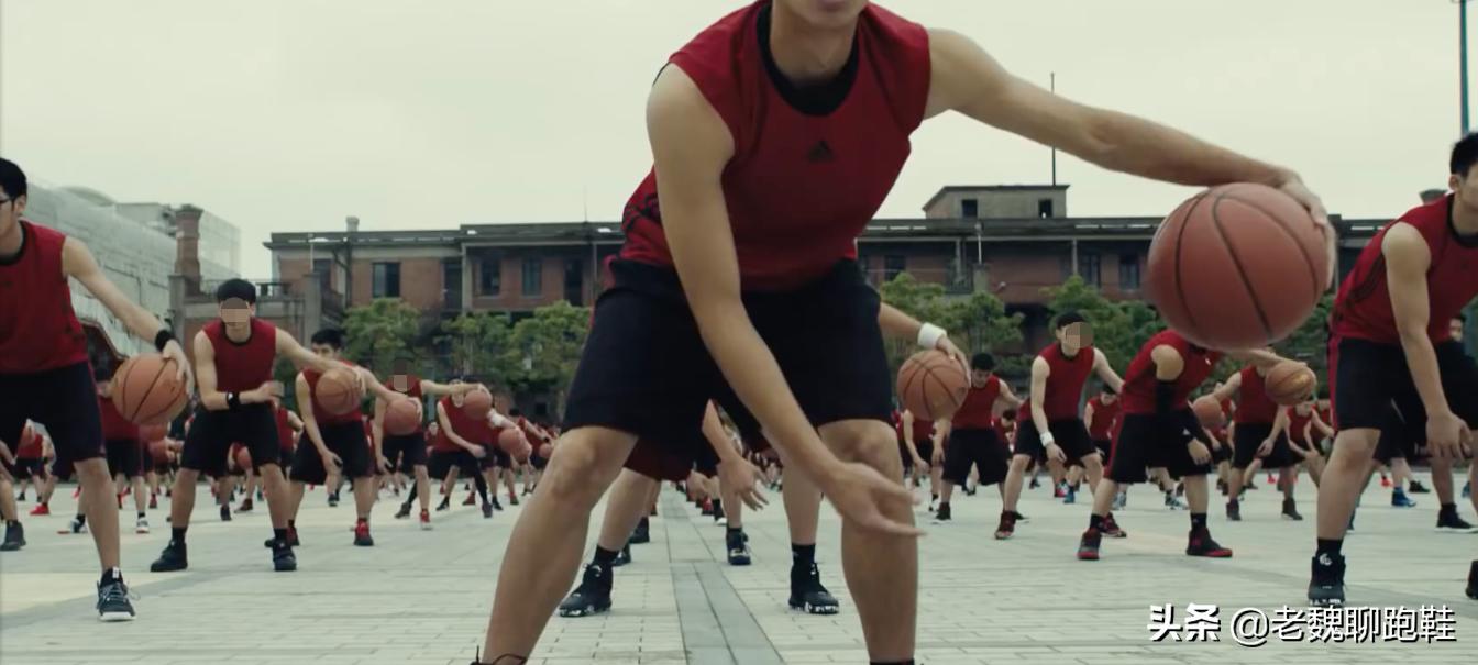 从濒临破产到年入百亿,从破产到年入过亿