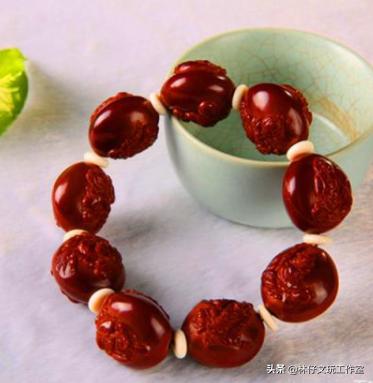 这三种文玩千万别碰,这几种文玩已经跌落神坛