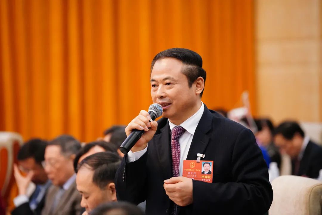 天能领航版石墨烯电池,天能助力电池什么意思