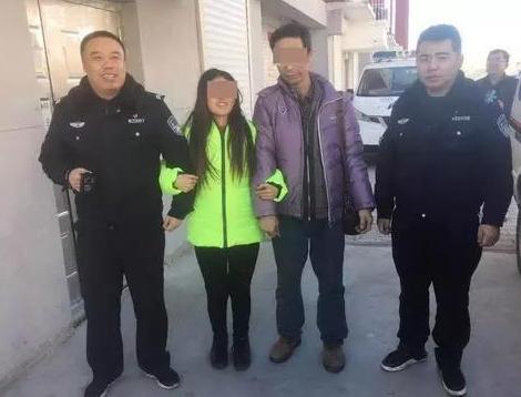 包头一女子患抑郁症，全身赤裸要跳楼自杀，民警徒手爬三楼救人