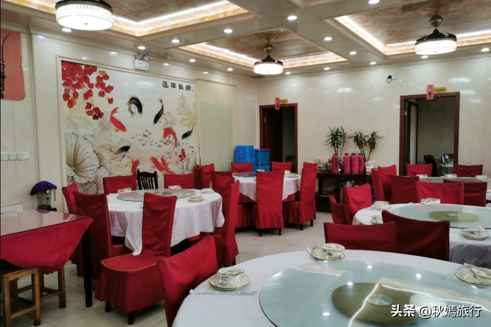 在常熟乡镇饭馆聚餐,12人20多道菜,菜肴酒水共1200元,值不值?