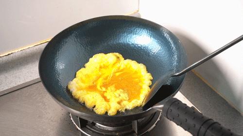 章丘铁锅是“*局骗**”,还是真的好用?弄懂以后再买不吃亏