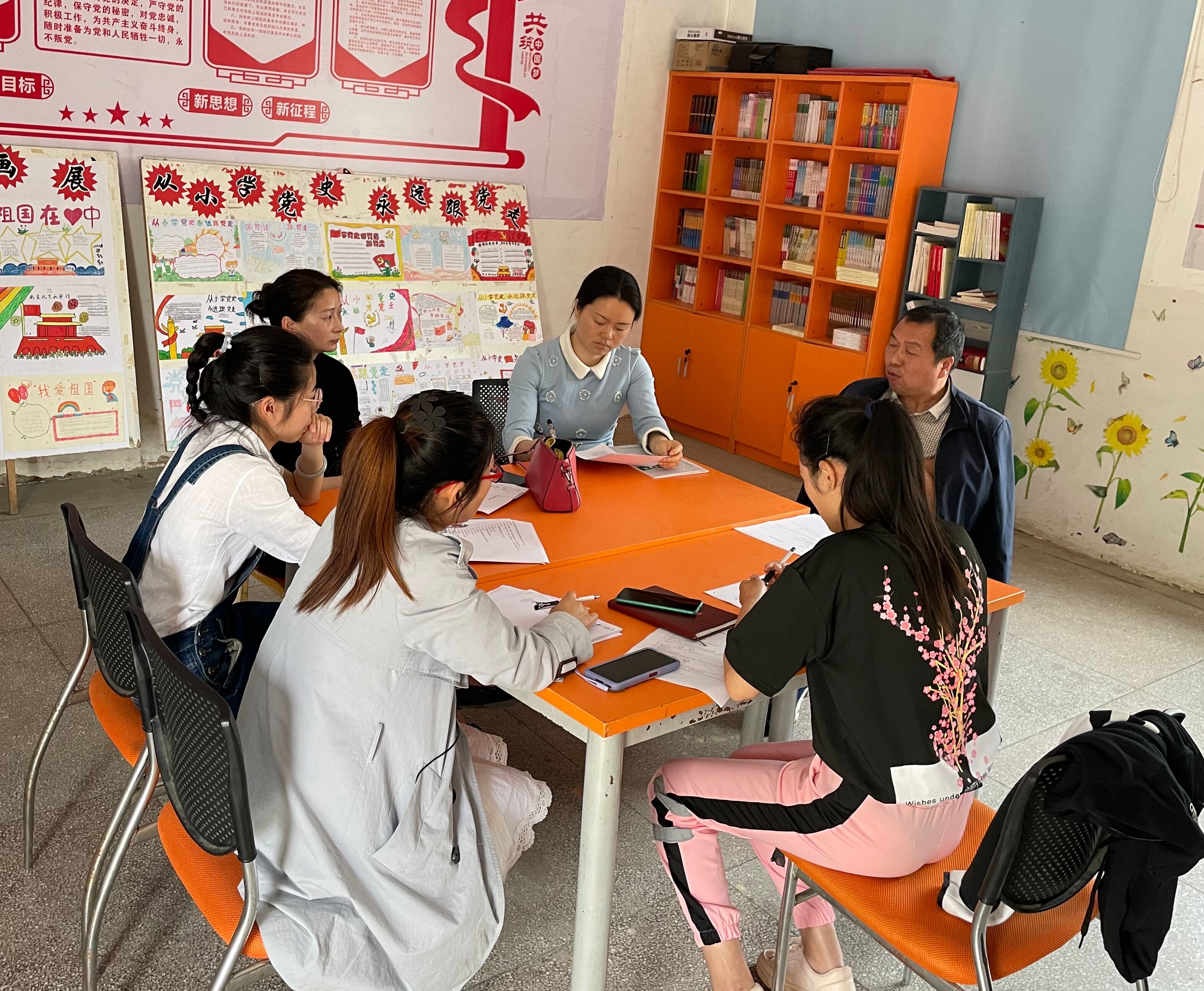 罗店镇中心小学期中考试,京山县罗店镇小学2011届