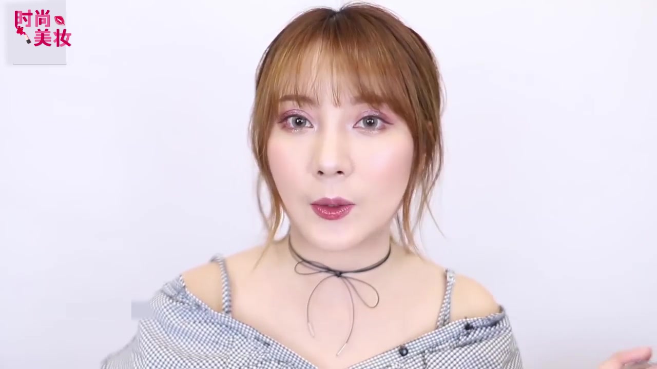 单色眼影橘朵神仙色,橘朵新款七色眼影盘超火教程