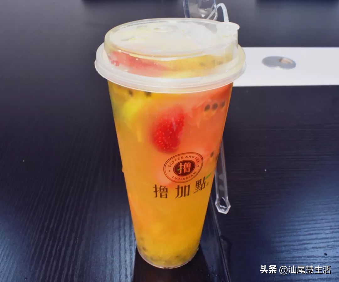 我把一条街招牌的饮料都给你试了，你确定不点进来看看吗？