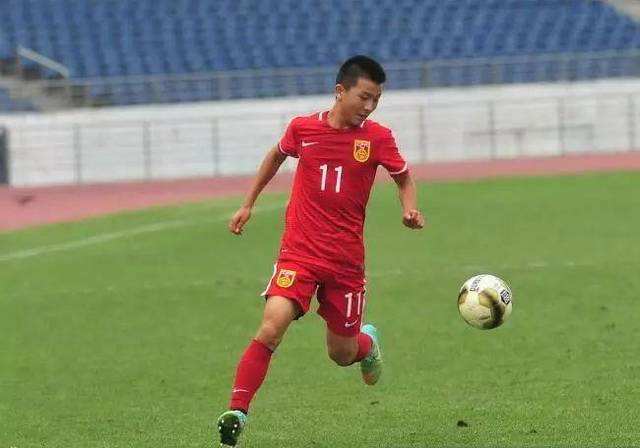 武磊力挽狂澜证明留洋的重要性,武磊助力中国足球开启新赛季