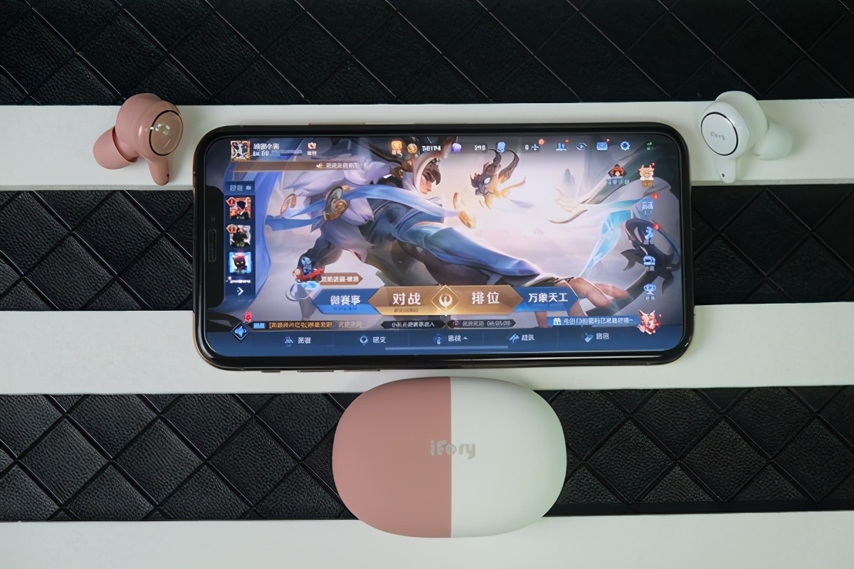 情人节礼物玫瑰和口红,情人节礼物兰蔻口红