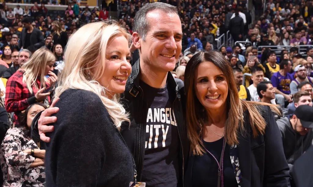 湖人老板珍妮·巴斯谈詹姆斯,湖人队75周年宣传珍妮巴斯