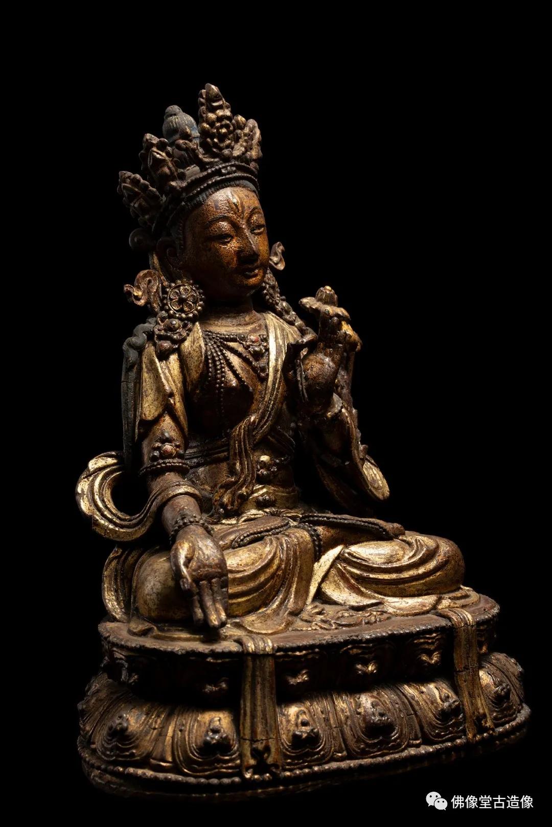 永乐宫廷佛造像拍卖价格,漆木造像