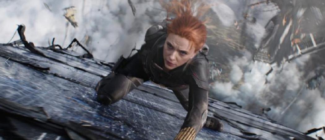 菜菜影视点评：黑寡妇当主角家人抢镜