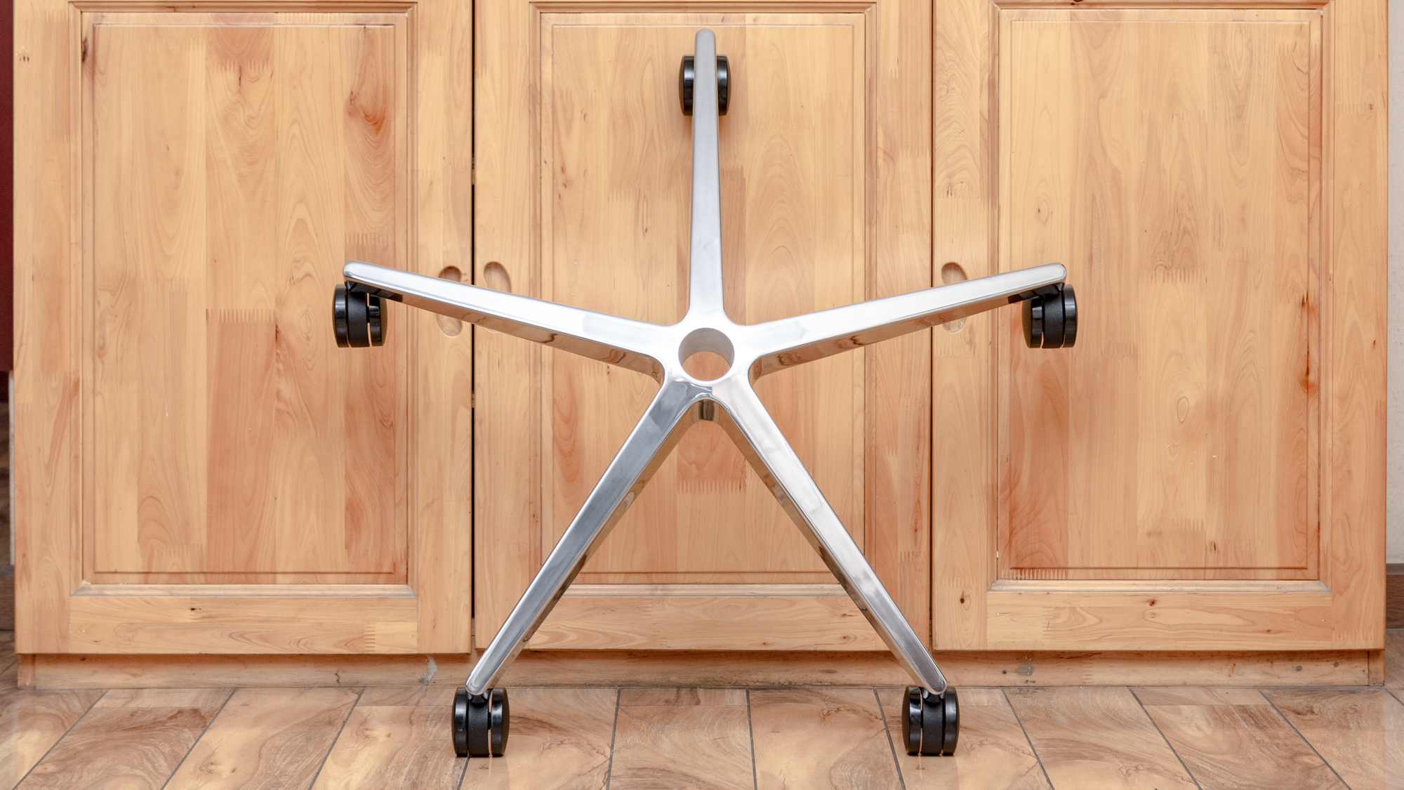 冈村人体工学椅推荐评测,冈村入门级人体工学椅