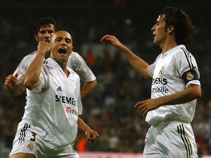 你认为世界上最伟大的足球运动员,21世纪最伟大的10个足球运动员