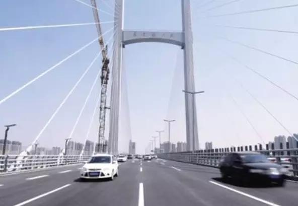 郑州高速公路发展历程,2018年郑州市经济增长速度