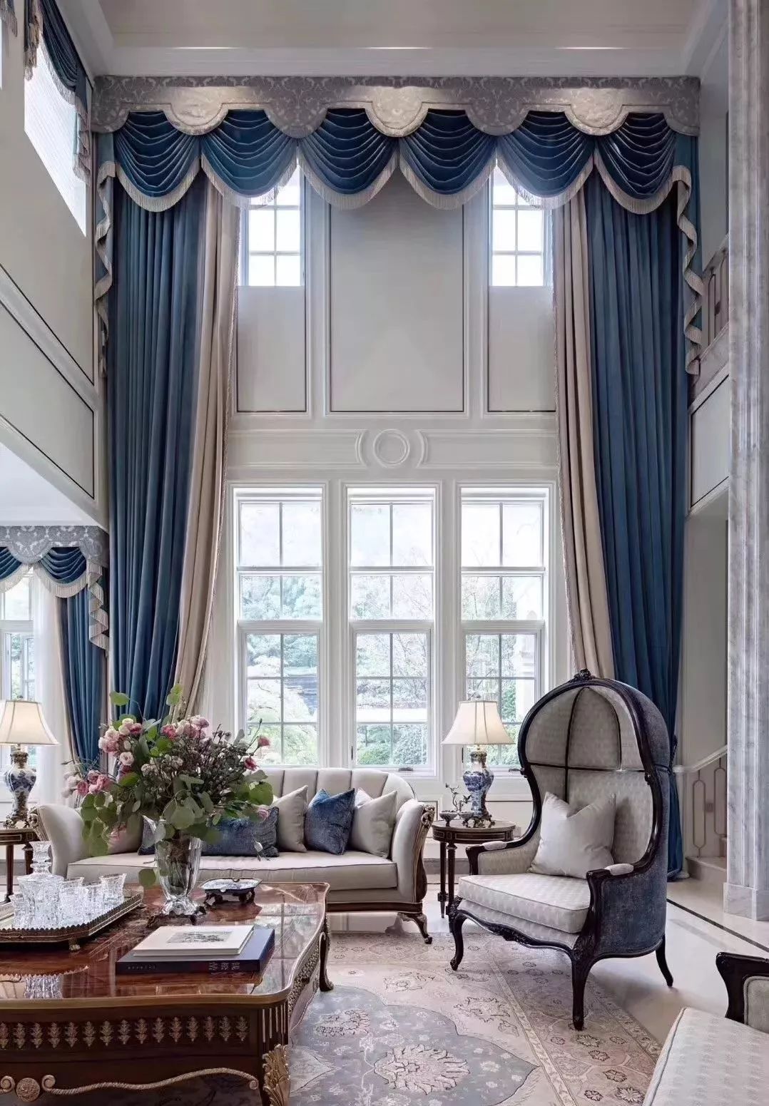 别墅客厅窗帘最新款式效果图,2020别墅窗帘