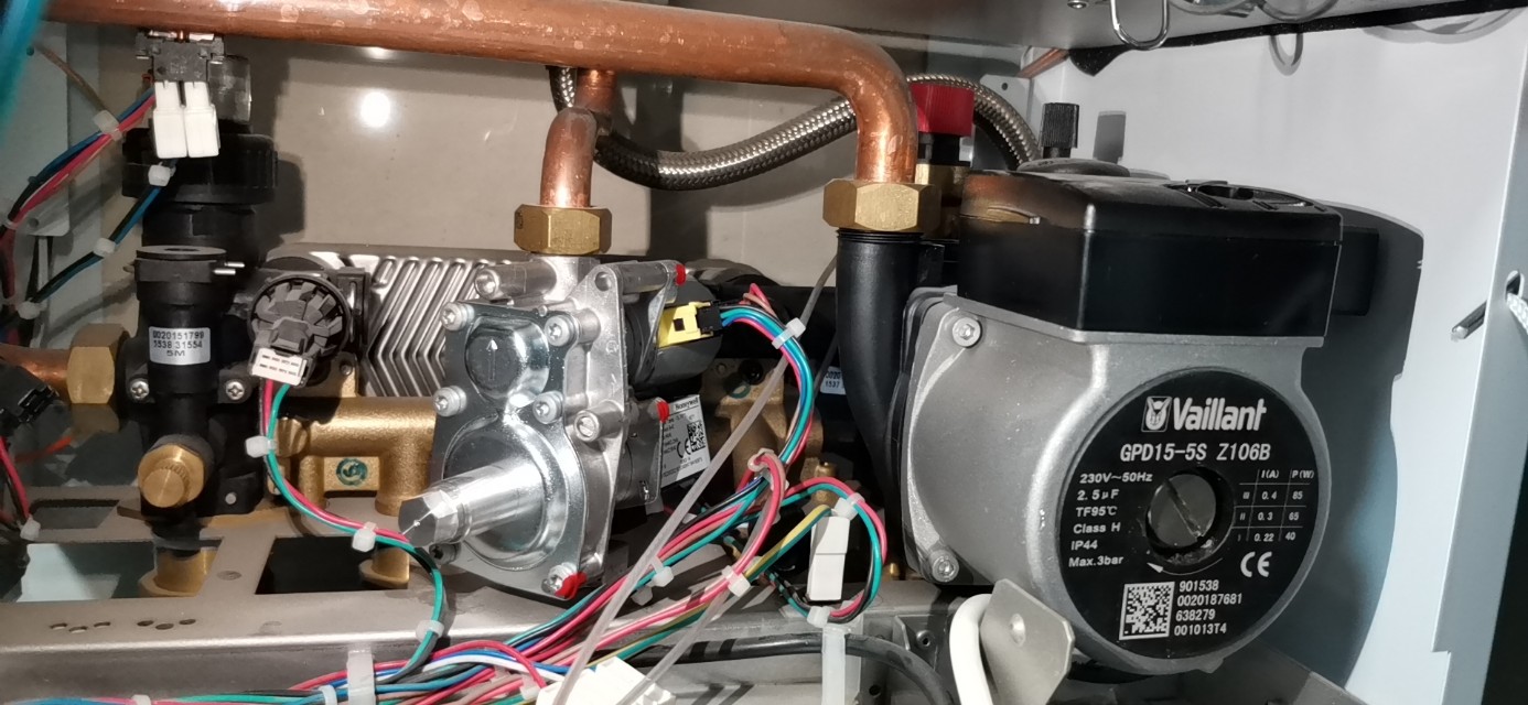 壁挂炉显示fd无法启动,壁挂炉地暖正常卫浴不启动