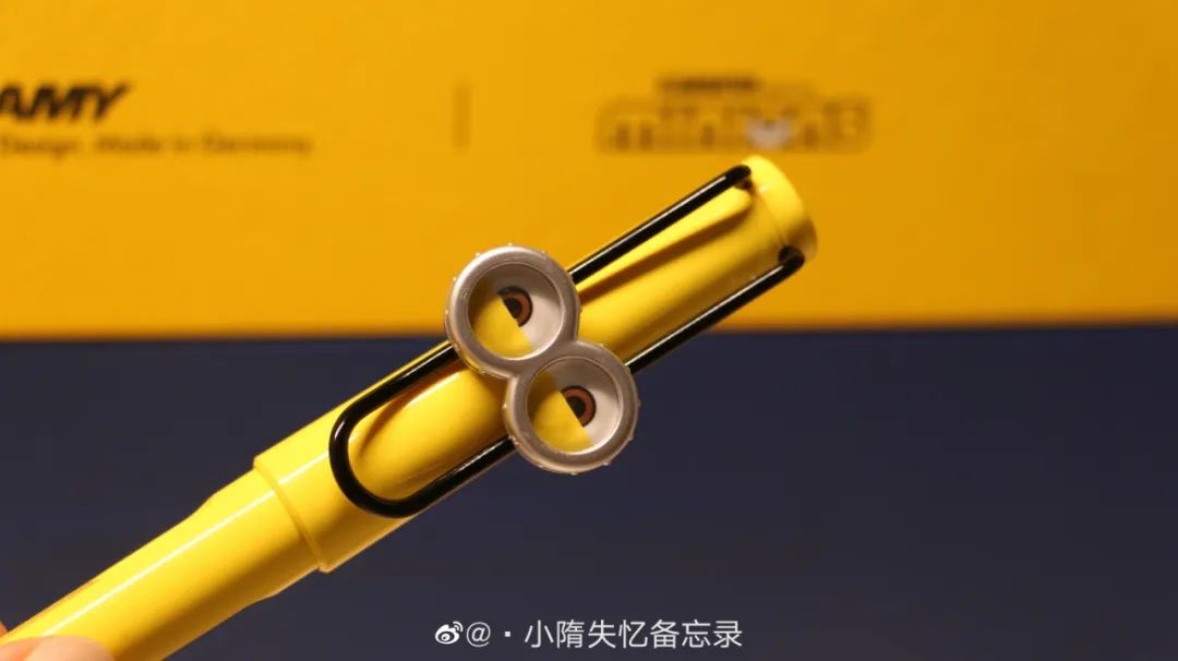 凌美环球影城联名钢笔,环球影城小黄人联名手办