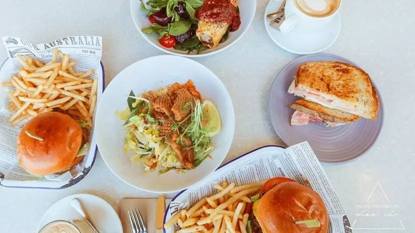 澳洲|春意堪培拉,看袋鼠、品酒、赏花、住进动物的家