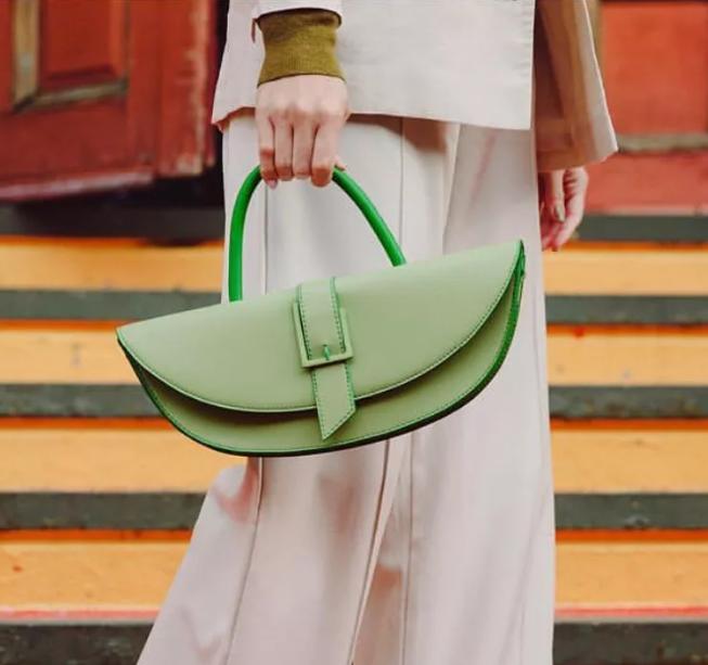 小ck和mk女包哪个好,小ck和ck的区别测试