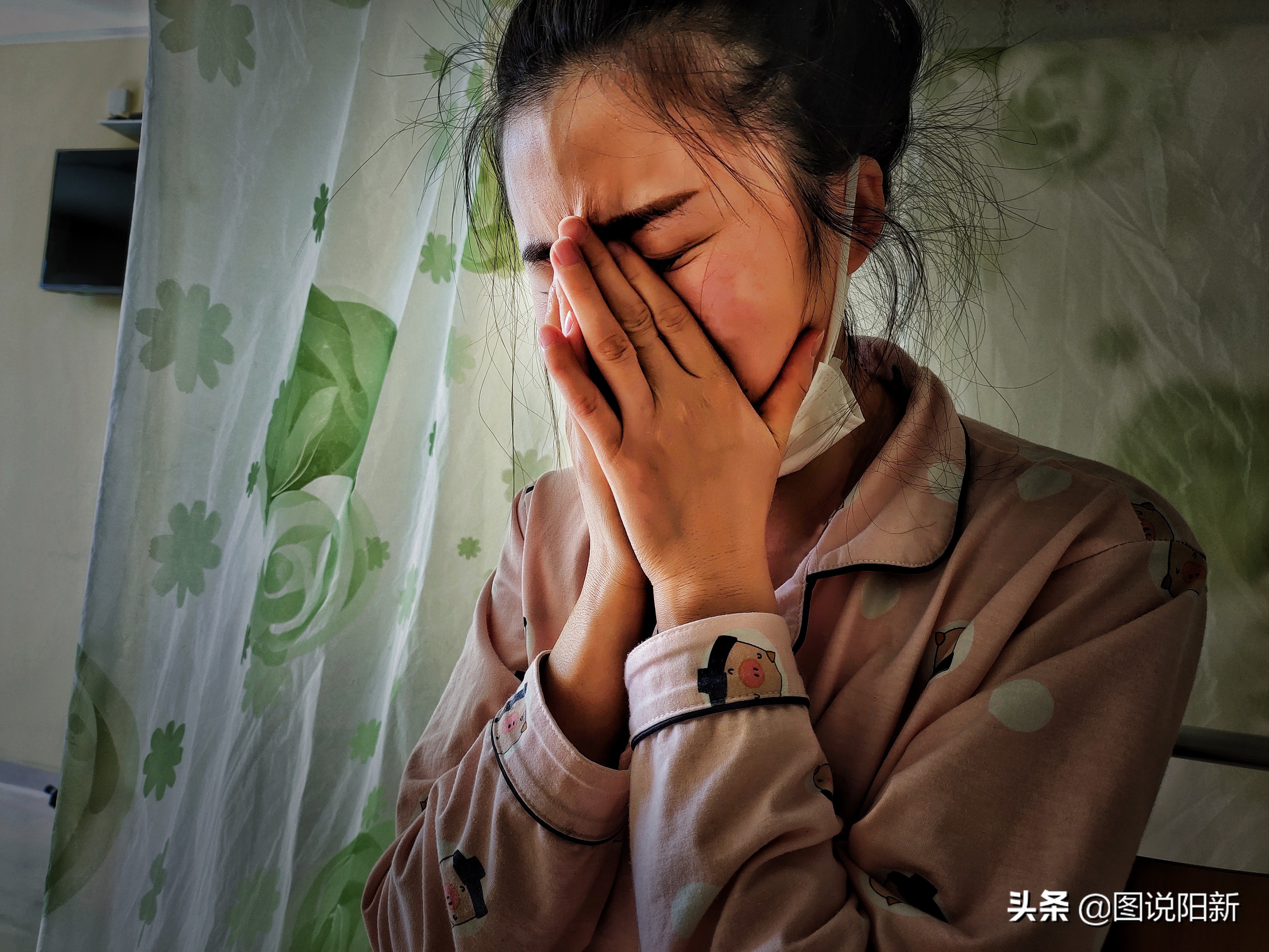 奶奶不舍得给孩子花钱,奶奶不舍得给孙子花钱