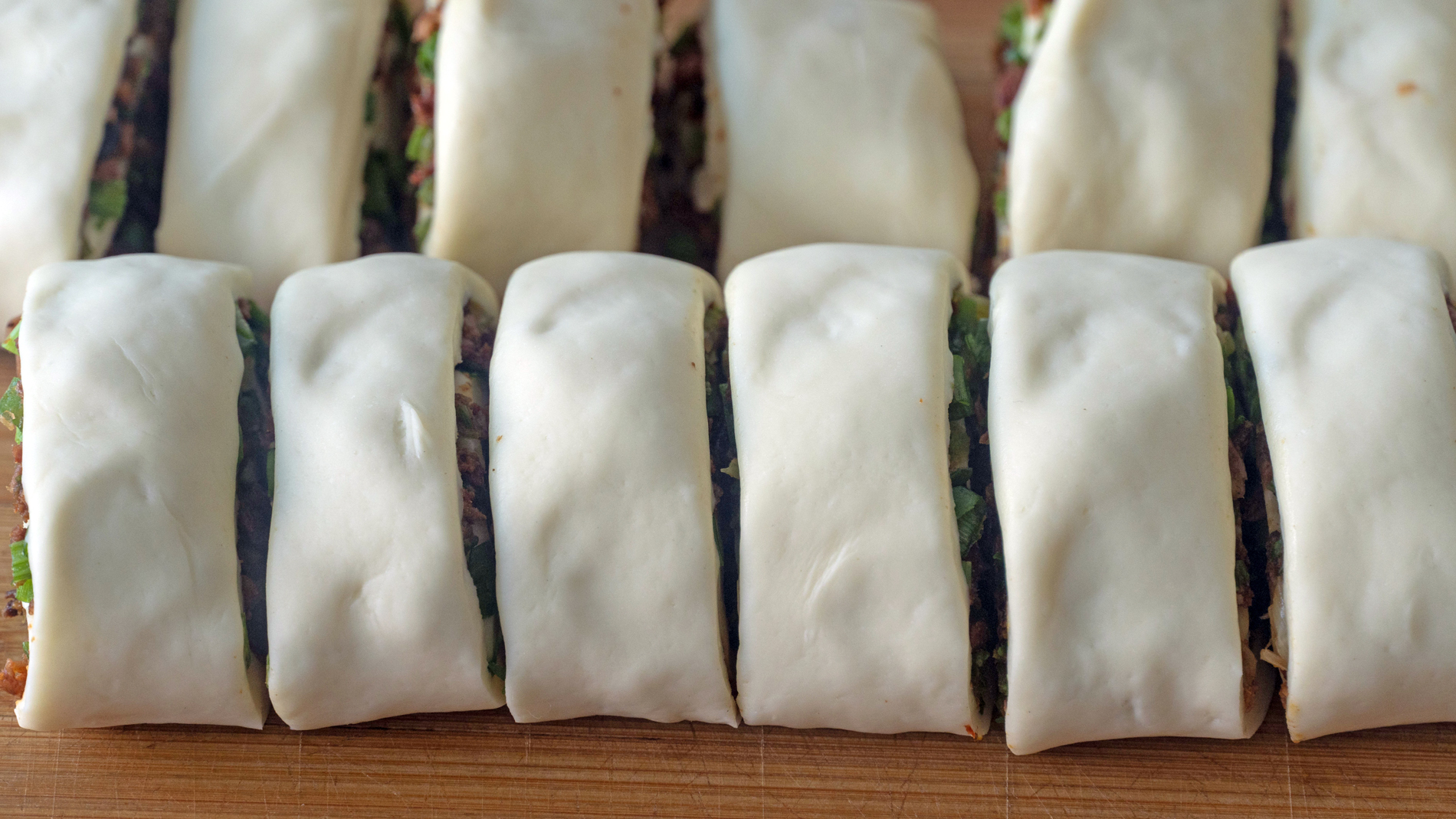 面粉别蒸馒头了教你懒人做法,面粉别只蒸馒头了试试这创意做法