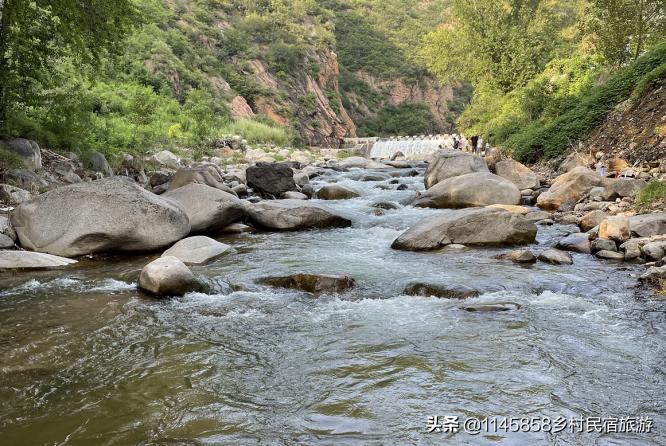 老四合院翻新改造民宿,京郊小院改造北京四合院