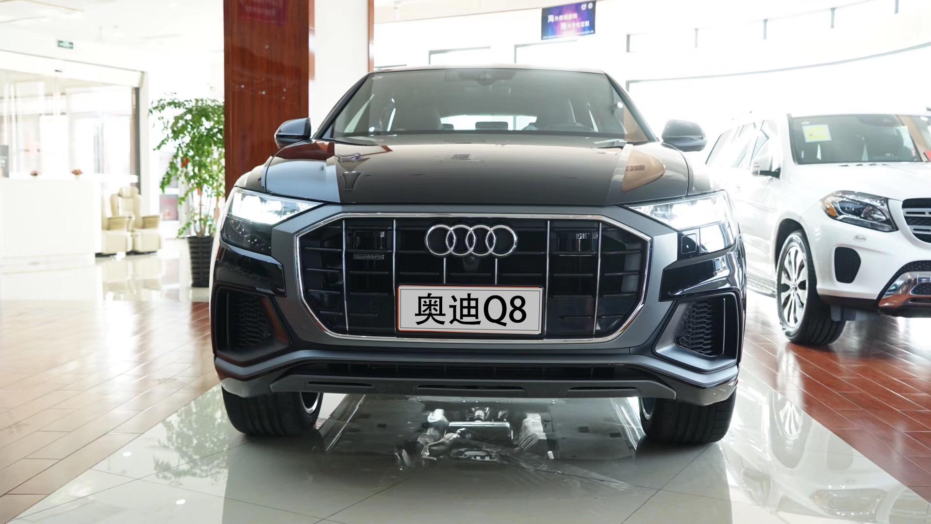 一套车载音响就值8万多,奥迪q8劲爆音响