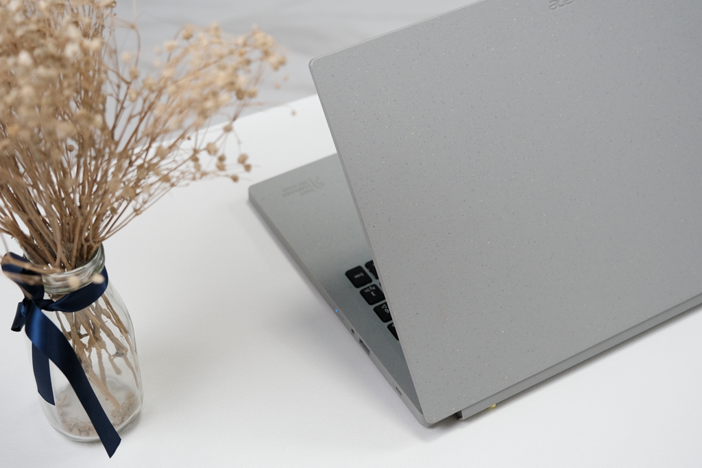 12代宏碁蜂鸟未来环保版,宏碁未来蜂鸟环保版2022款