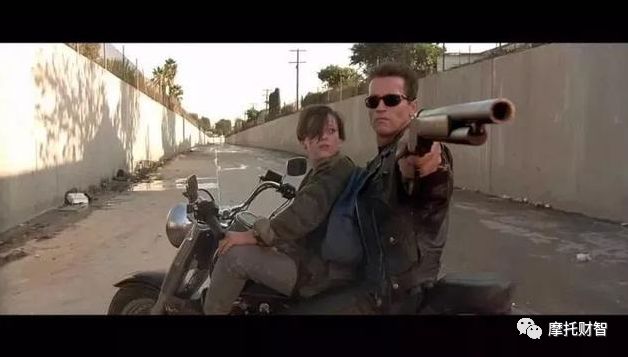 国产中量级美式巡航太子，金城350亮相重庆摩博会