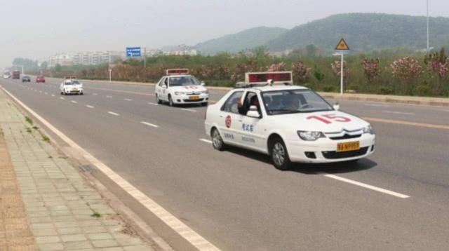 4月起，没考驾照的心烦了！教练也只能说，不要意思