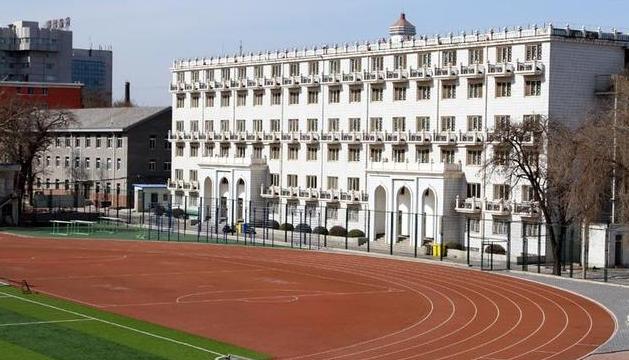 北京西城区三所优质高中，办学历史悠久，其中一所“百年老校”