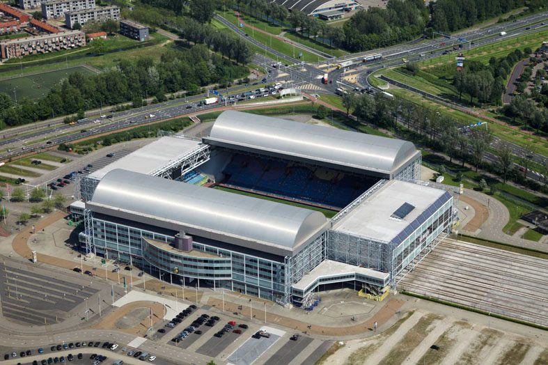 全世界最现代化的球场,中国全封闭球场