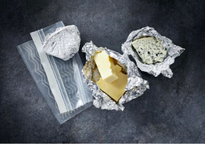 奶酪怎么保存放冷冻还是冷藏,奶酪放冷冻