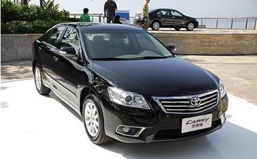 上坡不跟汉兰达下坡不追凯美瑞,新汉兰达爬坡还不如老汉兰达