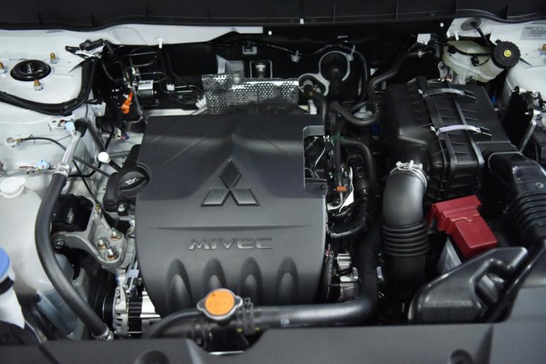 三菱劲炫手动挡1.6l新车多少钱,17年二手劲炫1.6l手动挡