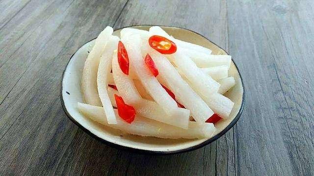 泡萝卜怎么泡制一年又脆又好吃,正宗老坛泡酸萝卜泡法