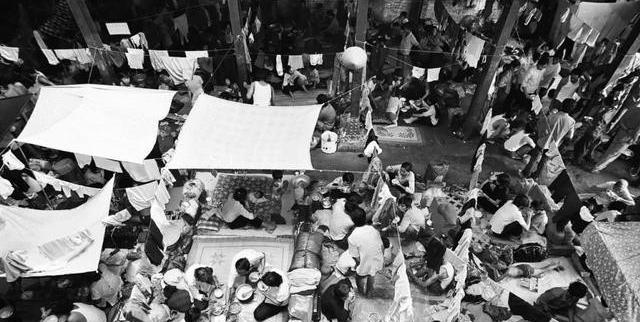 “难民天堂”：1975年到2000年，25万越南难民涌入香港