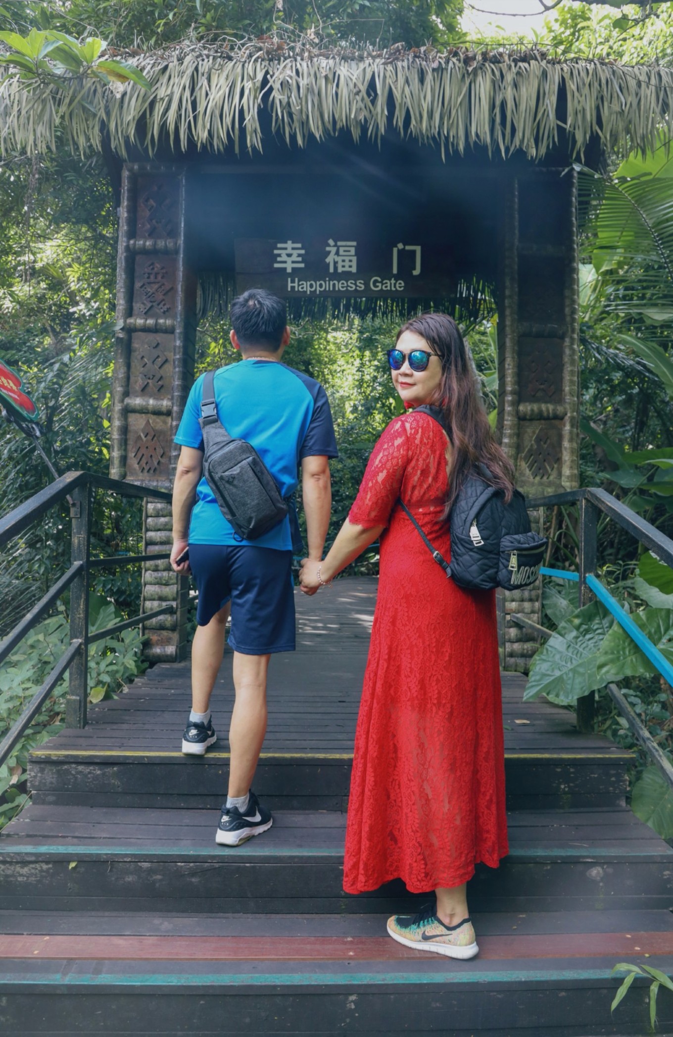 呀诺达雨林探险是什么,三亚呀诺达雨林正规吗