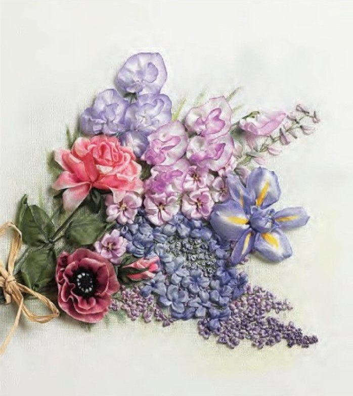 最新流行的十字手工刺绣,两条丝带绣的立体花瓣绣教程