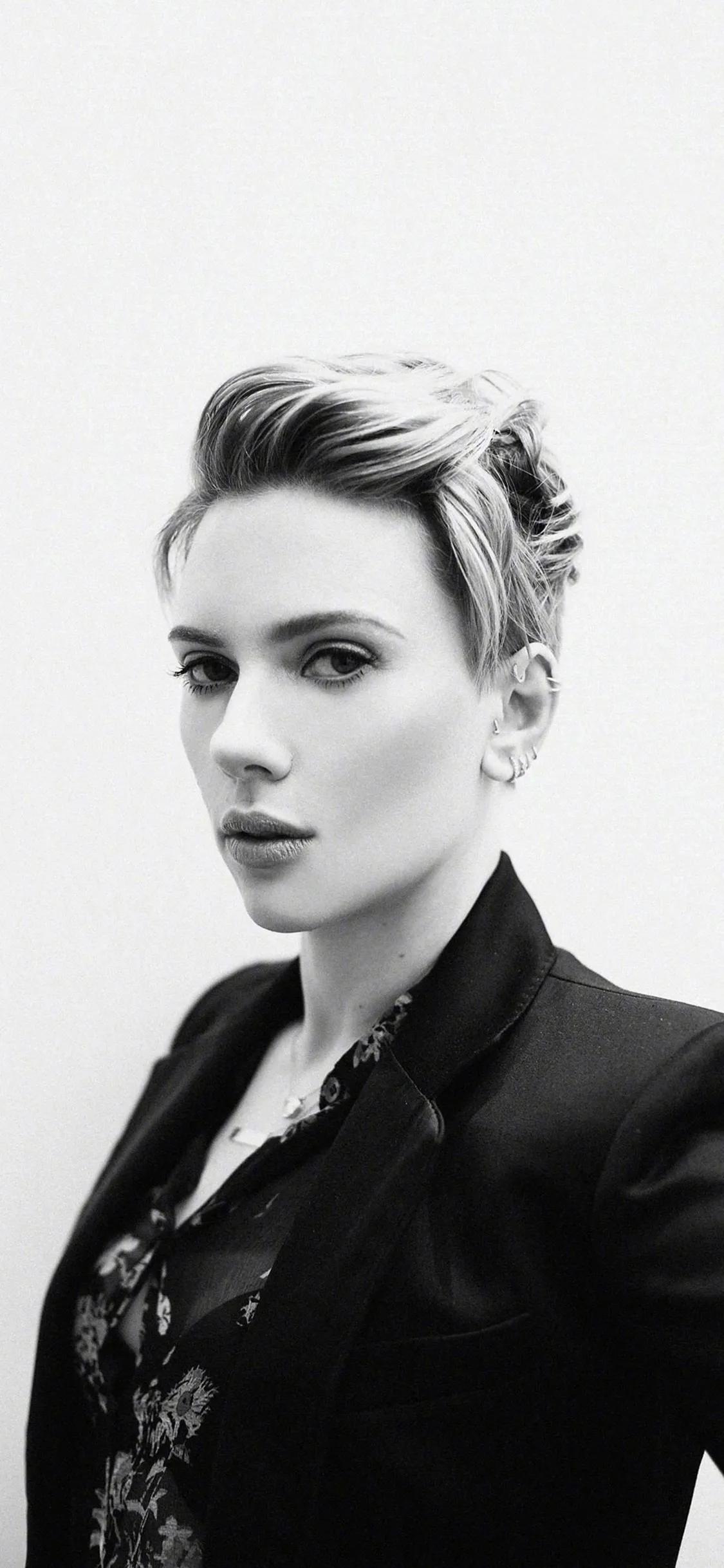 苹果11壁纸斯嘉丽约翰逊,黑寡妇斯嘉丽高清手机壁纸