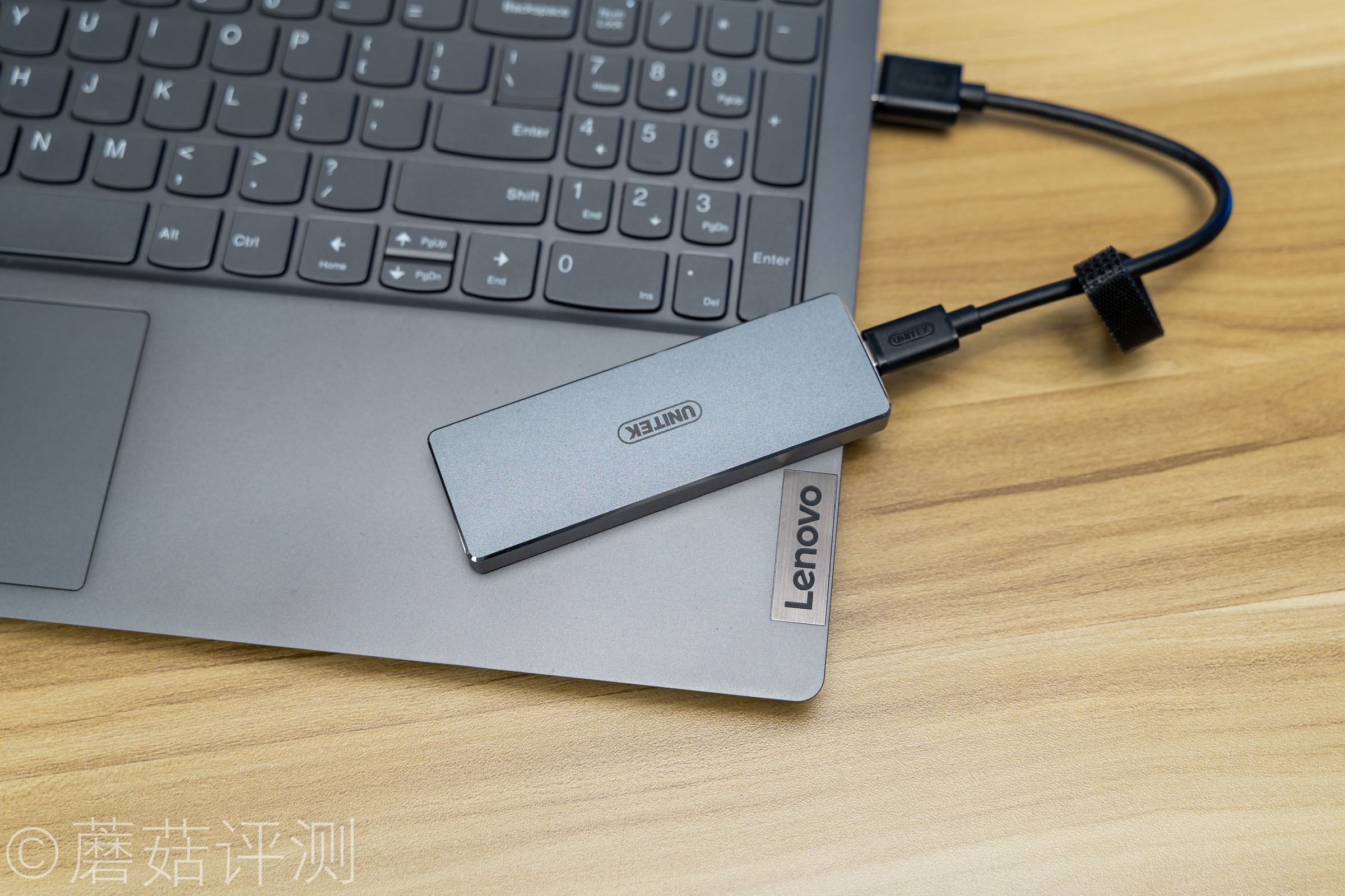 外观精致，安装便捷、优越者,UNITEKM.2硬盘盒C口SATA协议评测