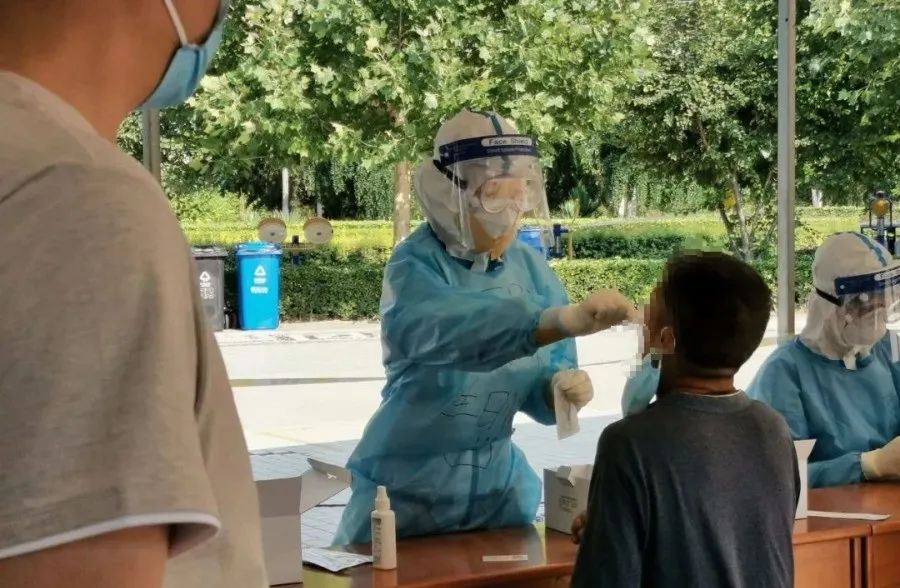 西罗园社区卫生服务中心:*党**旗飘飘——基层风采(支部篇)