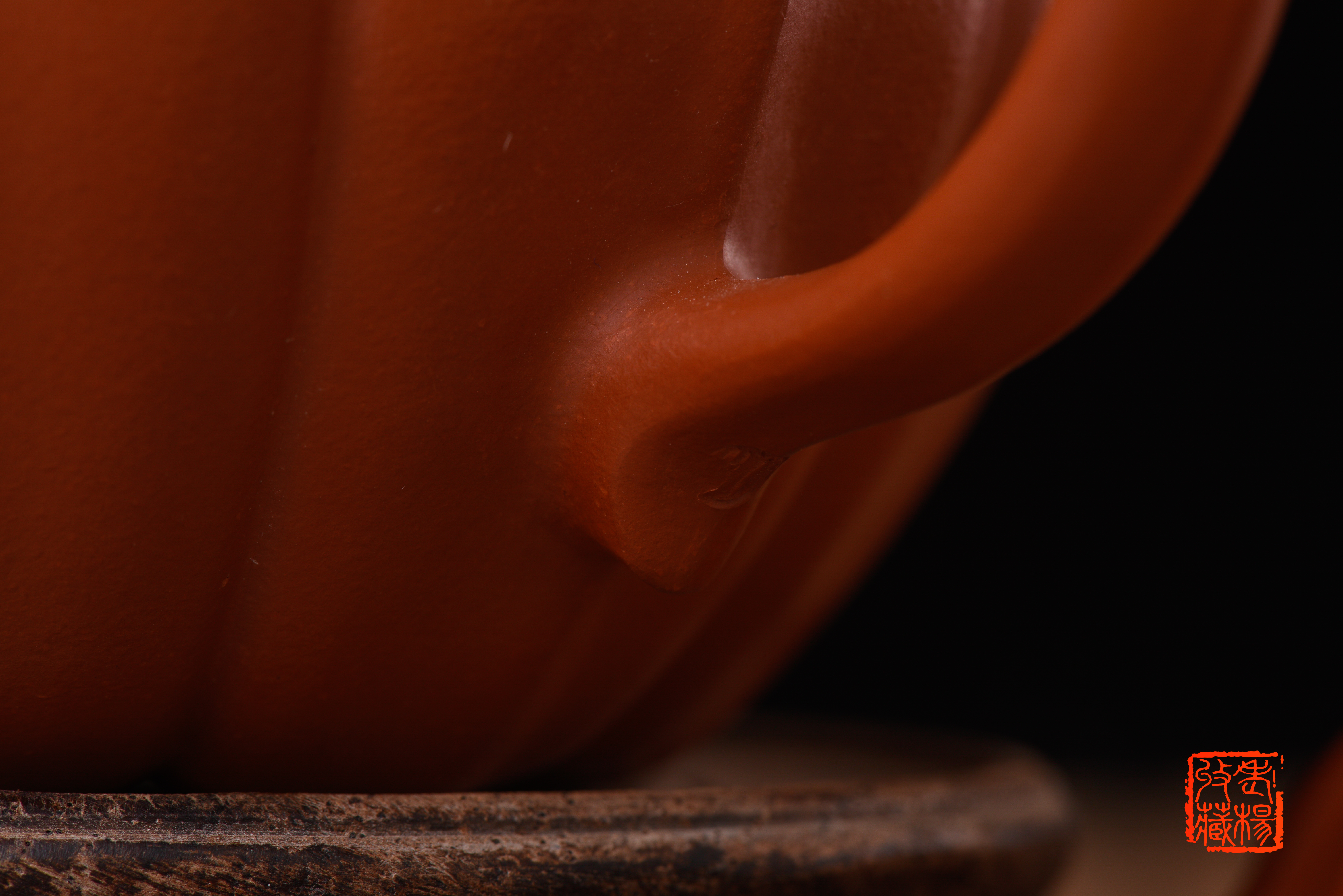 紫砂壶描金方壶,紫砂壶艺术感