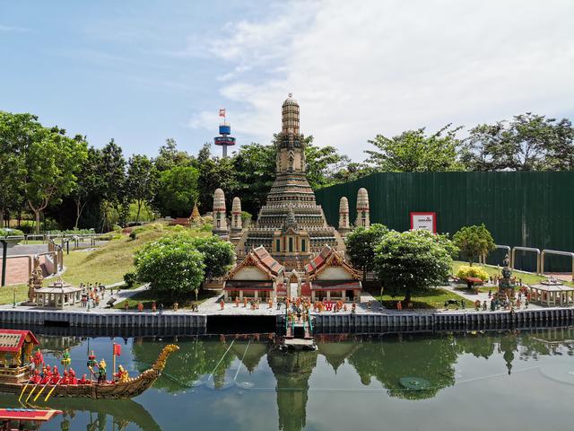 全球与乐高齐名的主题乐园,类似主题乐园