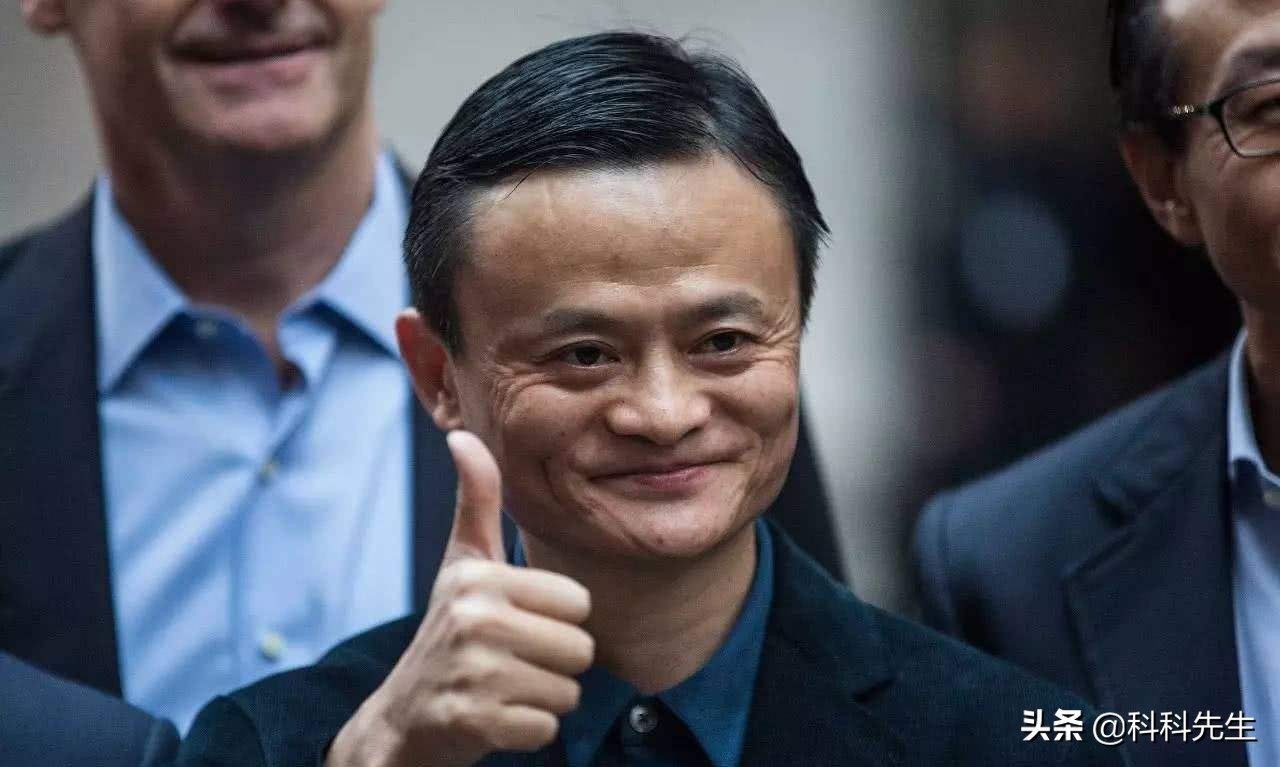 马云是从未来世界穿越时空来的吗,马云过去现在将来