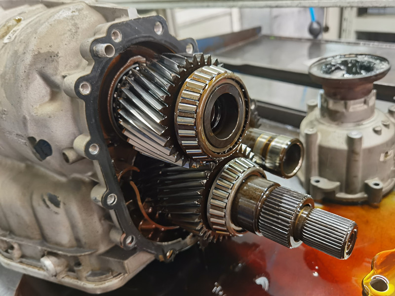 维修自动挡变速箱从哪里开始,自动挡变速箱维修设备整套多少钱