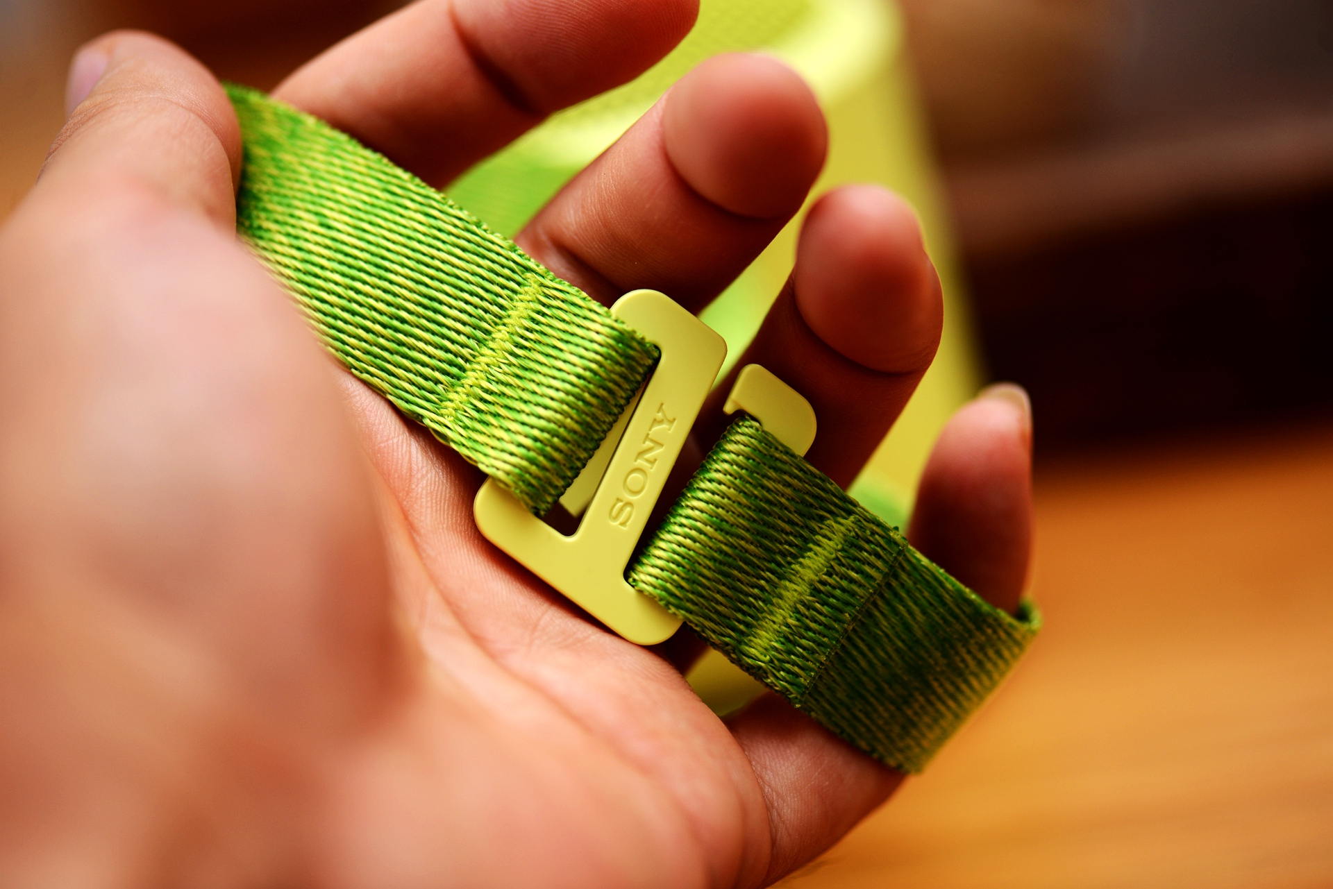 索尼无线蓝牙音响srs-xb13查真伪,索尼srs-xb13音效怎么样